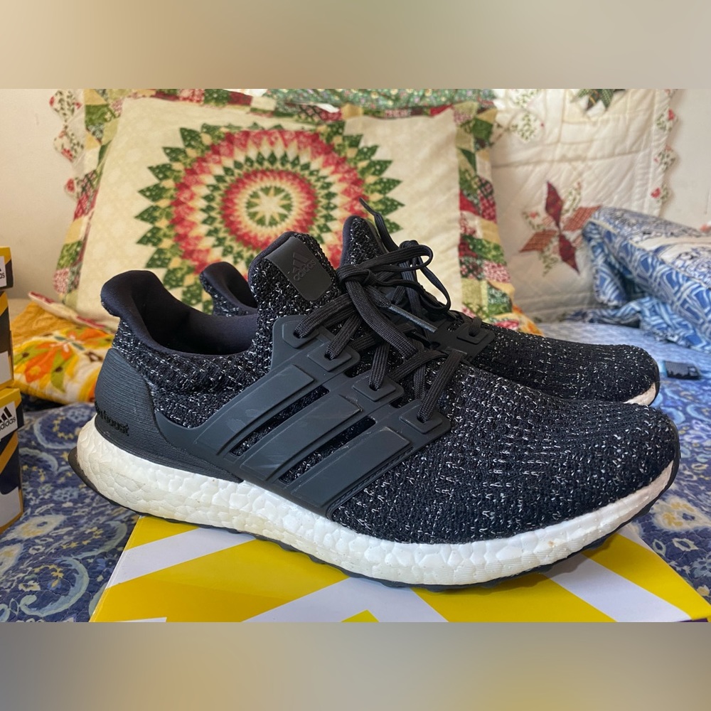 Adidas Ultraboost 4.0 DNA Mens Size 9.5